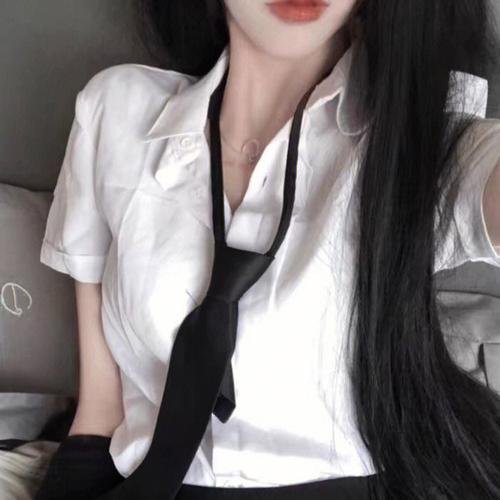 黑色灰姑娘